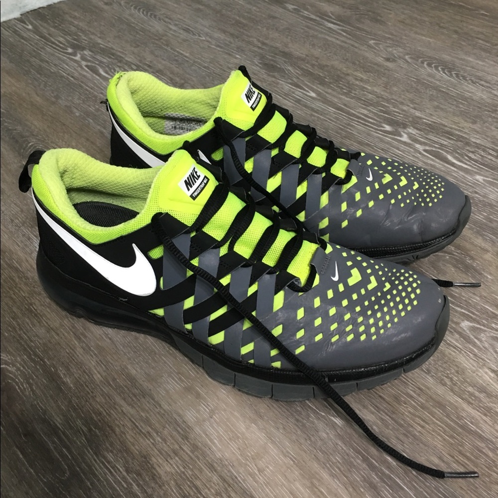 Nike Men’s FingerTrap Shoes